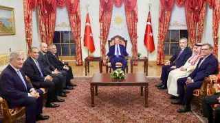 Eight Nations Converge in Istanbul, Pressing Diplomacy Over Escalation