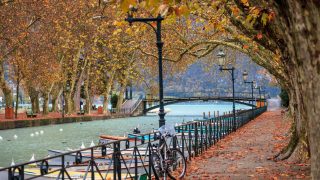 France Braces for Dramatic Temperature Plunge as Autumn Finally Arrives