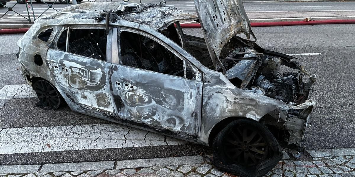 France Erupts: 1,200 Arrests, Limoges City Hall Destroyed