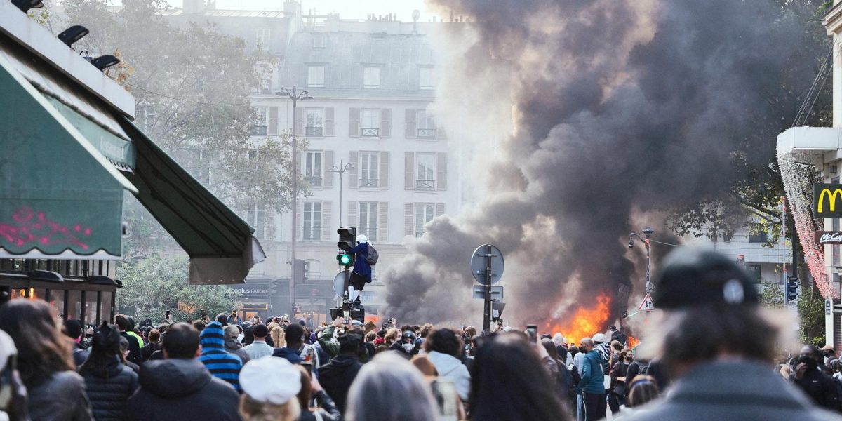 France's Protest Aftermath: When Dinner Table Debates Turn Toxic