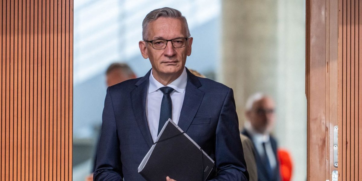 German Intelligence Chief Warns Russia Escalating Shadow War Against Germany