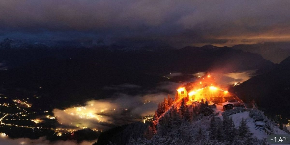 Fire Strikes Hitler's "Eagle's Nest" in Bavaria as Police Detain Suspect