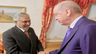 Dar Reaffirms Pakistan-Turkiye Strategic Bond at Istanbul Summit