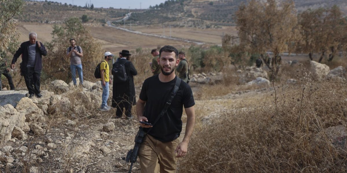 Israel Arrests Ten Suspects After Settler Assault on European Diplomatic Convoy