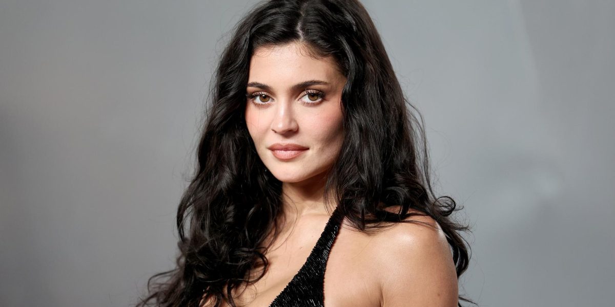 Kylie Jenner to Headline Hulu Thriller Produced Alongside Kim Kardashian