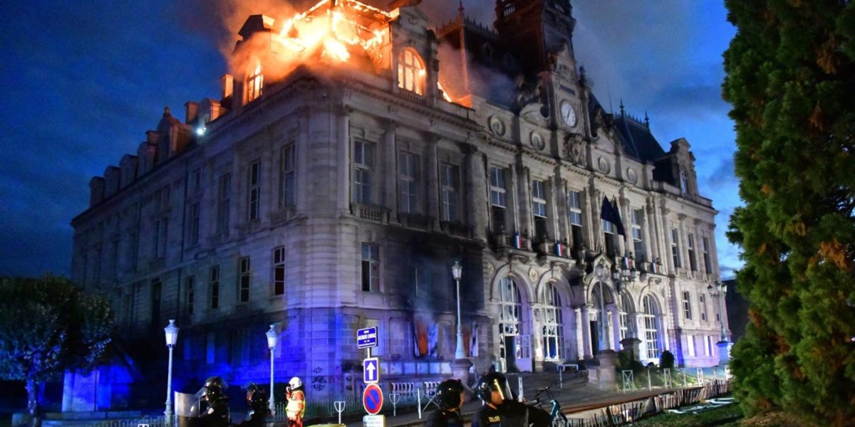 Limoges City Hall Arson: Suspect With Far-Left Ties Arrested as Terror Inquiry Looms