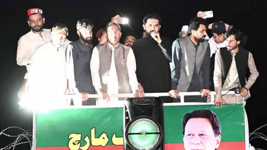 PTI Long March Reaches Karak as Sohail Afridi Rejects Military Operations and Drone Strikes