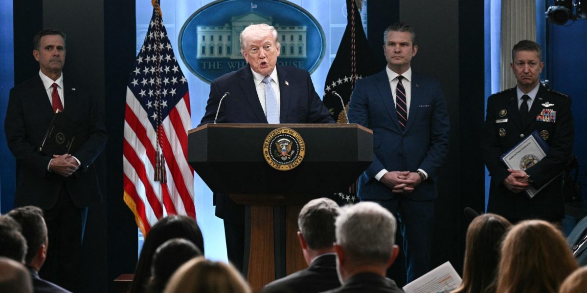 Trump Weighs Pool Conversion for White House Press Room as Tensions With Media Escalate